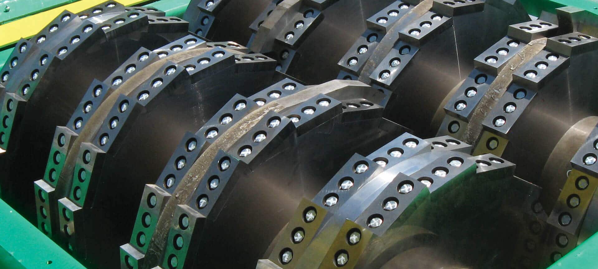 CM shredders - CM provides the ultimate in shredding technology for recycling - Patented Knife Configurations